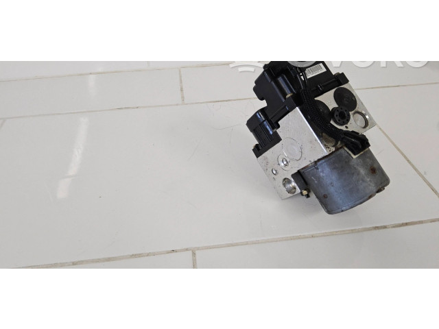 Блок АБС 27531FC010, 11000040690 Subaru Forester SF 2000 - 2003 года