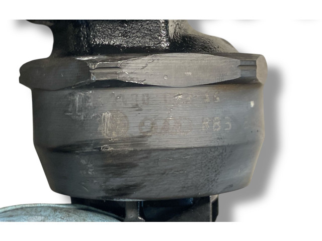 Форсунка 0414720215, 038130073AG    Volkswagen Golf Plus  BKC 