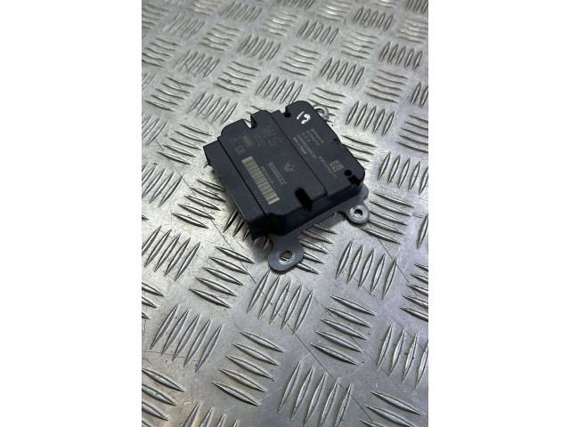 Блок подушек безопасности 985102122R Dacia Dokker