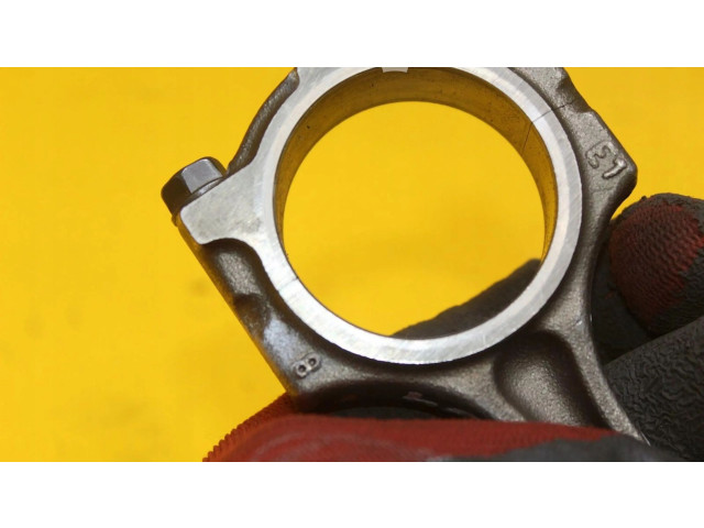  Поршень с шатуном  72L71  Renault Clio IV  