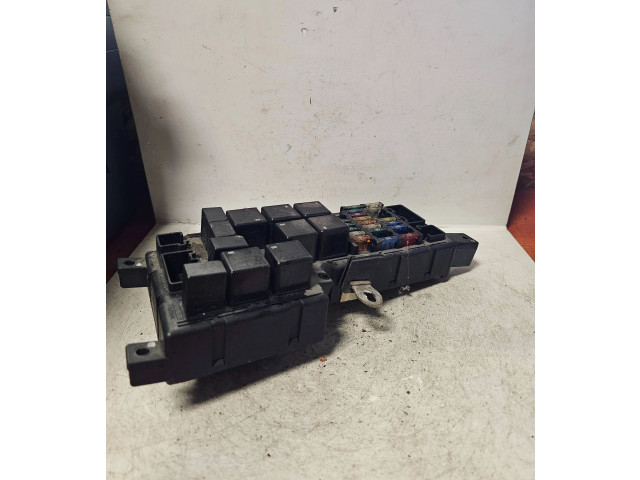 Блок предохранителей  9452993, 518323118   Volvo V70    