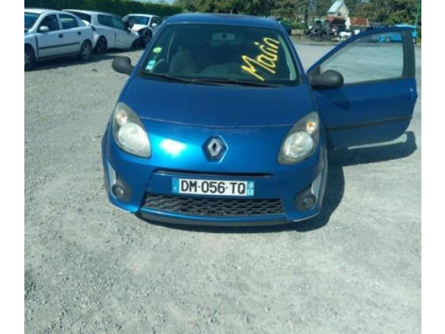Панель приборов 8200725329 Renault Twingo II