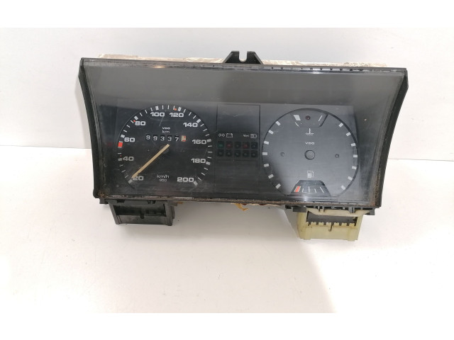 Přístrojová deska Volkswagen Golf II 1990 191919033AT, 191919059