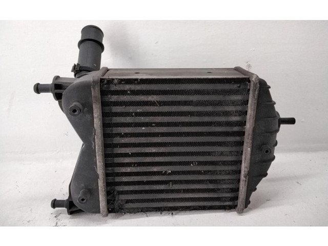 Интеркулер  46836770, 188A9000   Fiat Idea 