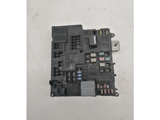 Блок предохранителей 31473568 Volvo XC90