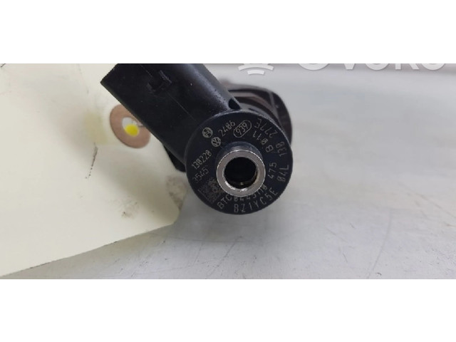 Форсунка 04L130277AK, 04L130277AK    Audi A3 S3 8V  CRBC 