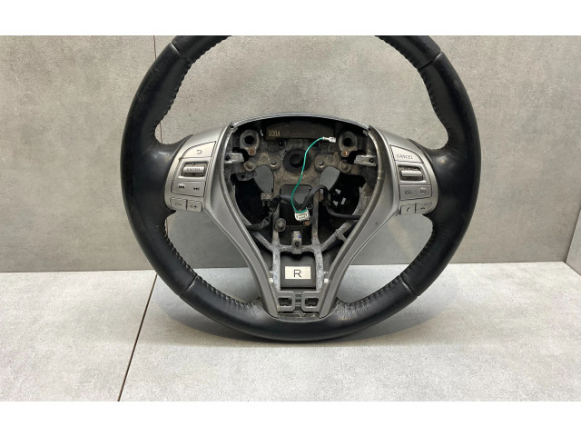 Руль Nissan X-Trail T32 2014 - 2021 года