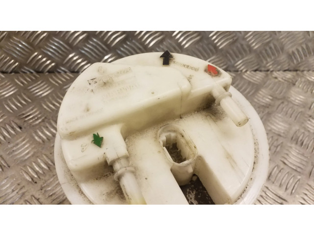 Насос топлива (в топливном баке)