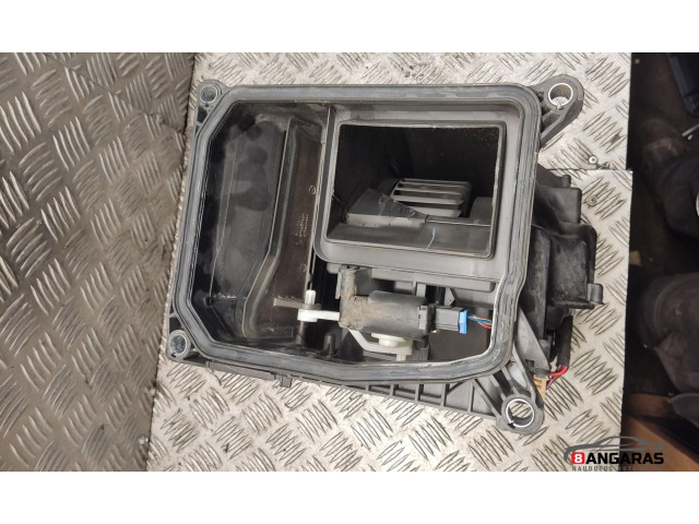 Вентилятор печки Audi A6 S6 C6 4F 2004 - 2011 года