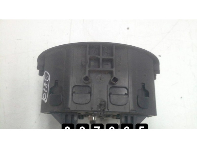 Подушка безопасности водителя    Citroen C4 I