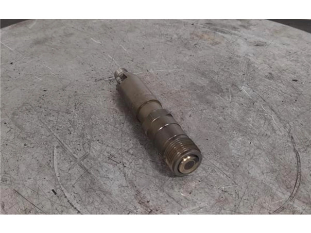 Vstřikovač 0000100551 Mercedes-Benz C W202