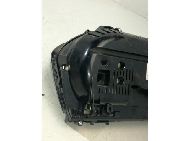 Přístrojová deska BMW 7 G11 G12 2015 6210872451601, 6837006