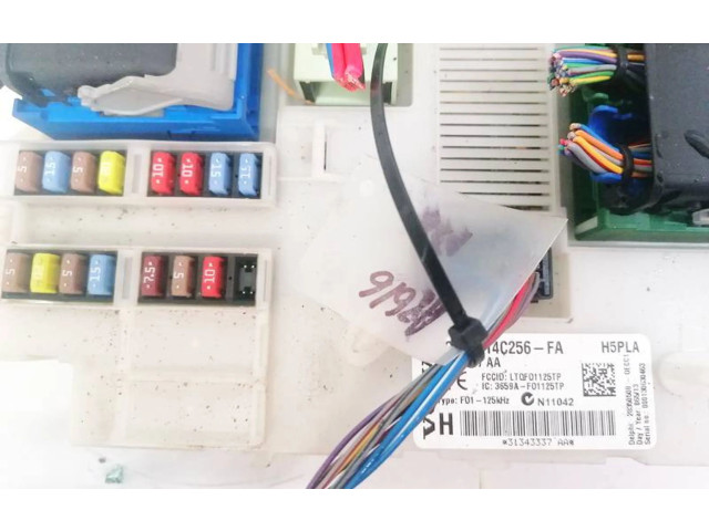 Блок предохранителей CG9T14C256FA, 31343337AA Volvo S80