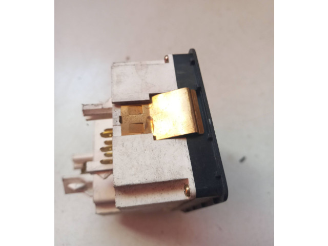 Дисплей    12762104   Saab 9-5