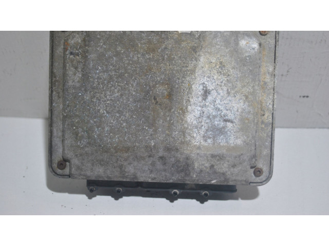 Блок управления двигателя 06A906018DJ   Skoda Octavia Mk1 (1U)