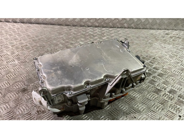 Преобразователь напряжения