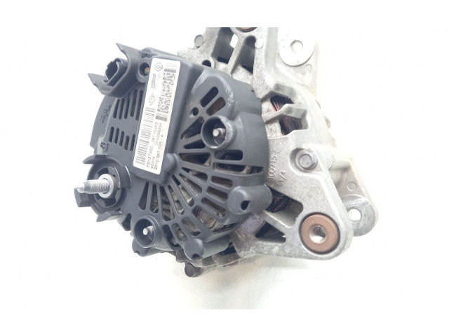 Генератор 231002949r   Dacia Duster      