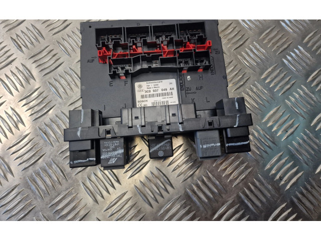 Блок комфорта 3C0937049AH Volkswagen Jetta V