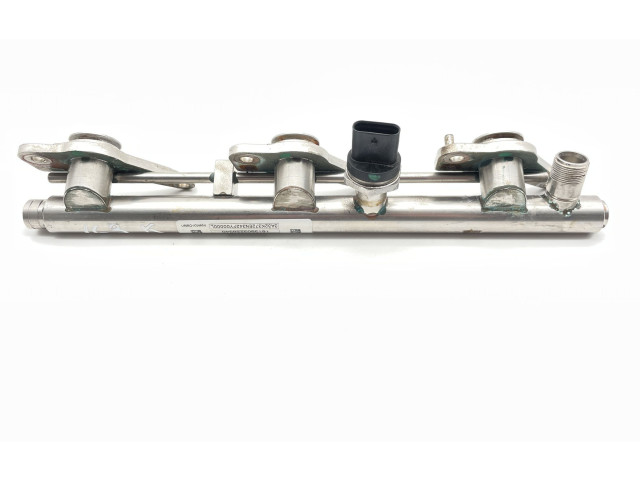 Vstřikovací lišta A2760781245, A2760702195 Mercedes-Benz E A207 M 276.820