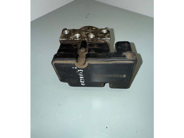 Блок АБС 1K0907379P, 1K0614117H Skoda Octavia Mk2 (1Z) 2004 - 2013 года