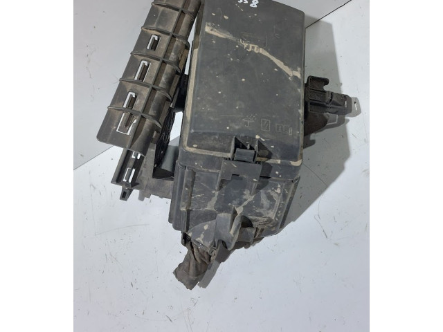 Pojistková skříňka 5Q0907361B, 5Q0907361B Volkswagen PASSAT B8 USA 2017