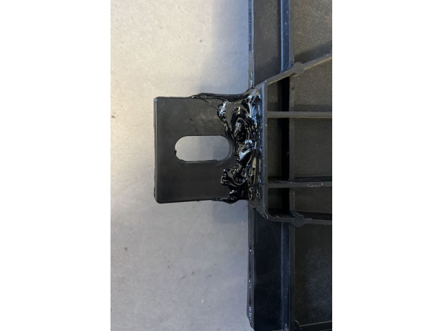 Вентилятор радиатора     9836638080    Peugeot 5008 II 