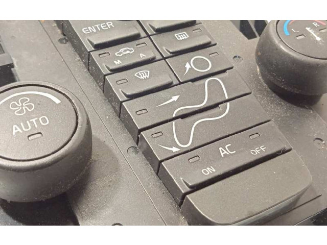 Блок управления климат-контролем 8697155 Volvo S40