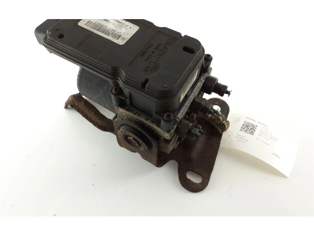 Блок АБС YL142C346AG   Lincoln  Navigator   -  года