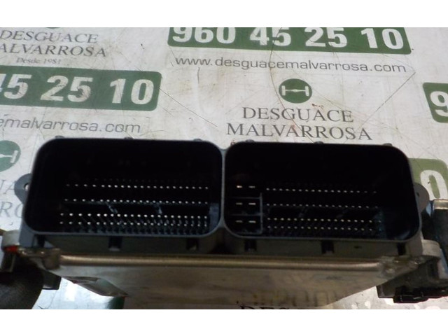 Зеркало электрическое Suzuki SX4 S-Cross 2013 - 2021 года