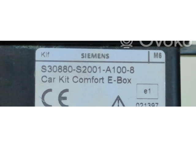 Радио/ проигрыватель CD/DVD / навигация