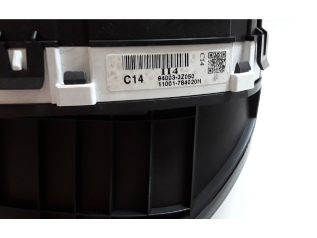 Přístrojová deska Hyundai i40 2014 940033Z050