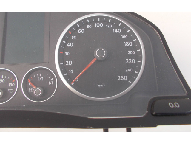 Přístrojová deska Volkswagen Tiguan 2009 5N0920870D, 5N0920870D