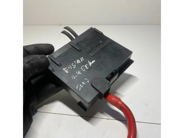Блок предохранителей 5607001240, T11300415222748   Ford Fusion    