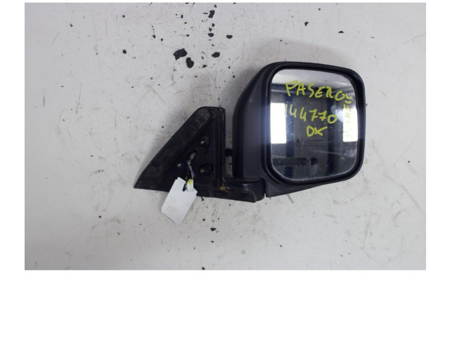 Zpětné zrcátko Mitsubishi Pajero 2002