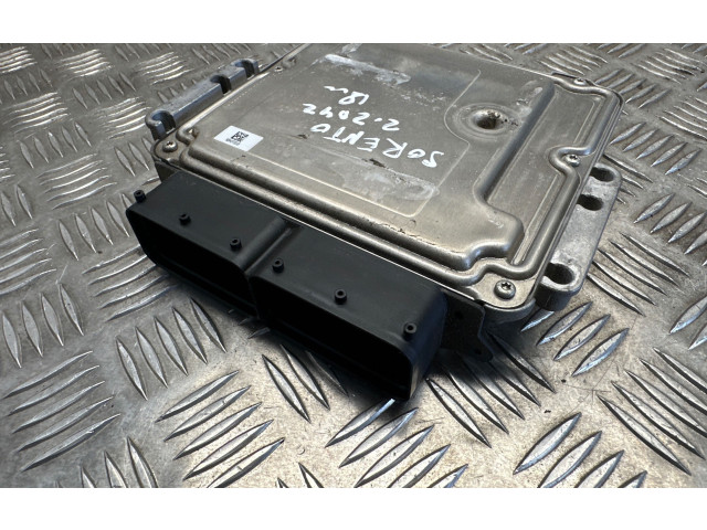 Блок управления двигателя EDC17C57, 391102FBB6 KIA Sorento