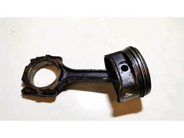 Píst KIA Sedona pro benzínový motor 2.5