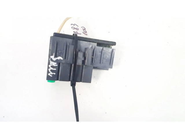 Блок предохранителей     Citroen C8    