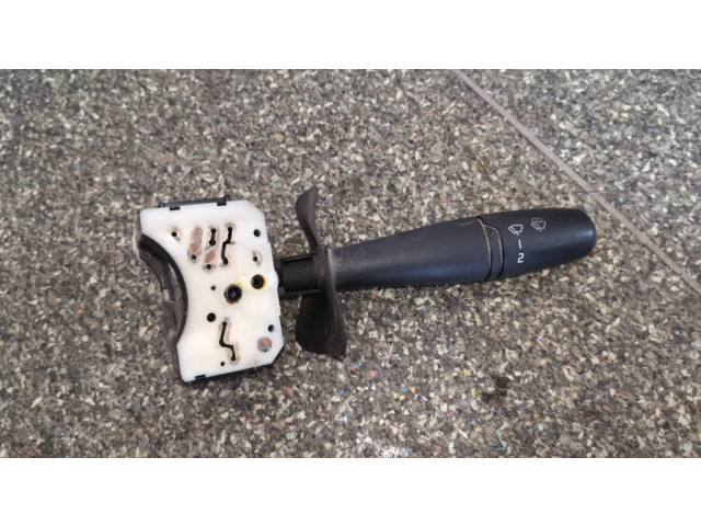 Ручка стеклоочистителей