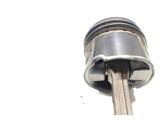 Поршень с шатуном 2AD-FHV Lexus IS 220D-250-350