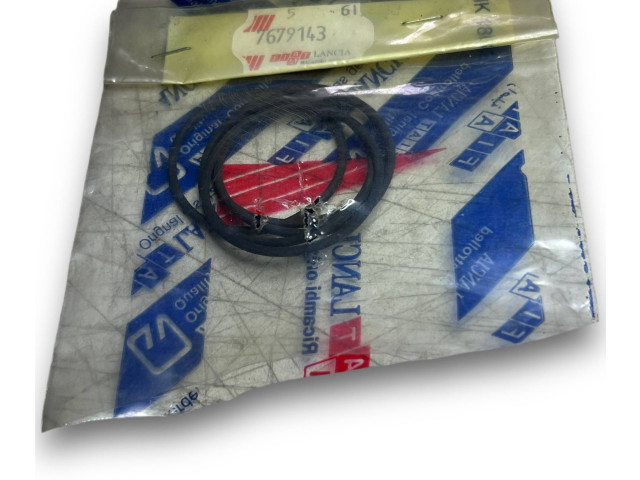 Блок управления двигателем ECU 7679143   Fiat 126