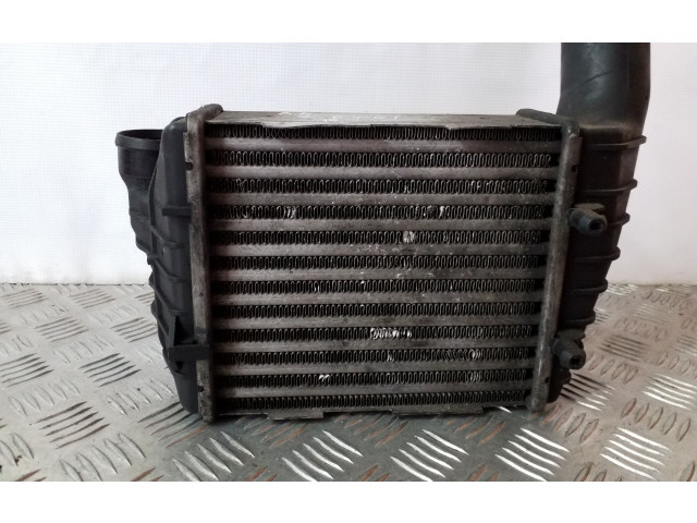 Интеркулер  059145806   Audi A4 S4 B5 8D 2.5