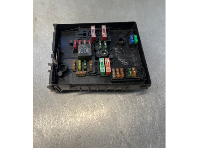   Pojistková skříňka 5K0937123A, 5K0937123A   Volkswagen Tiguan 2010