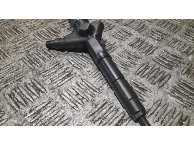 Vstřikovač AW402AW4, 03f02775 Nissan X-Trail T30 pro naftový motor 2.2