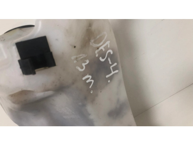 Бачок оконной жидкости    