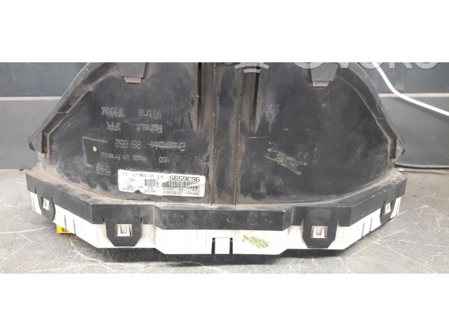 Přístrojová deska Citroen Saxo 2014