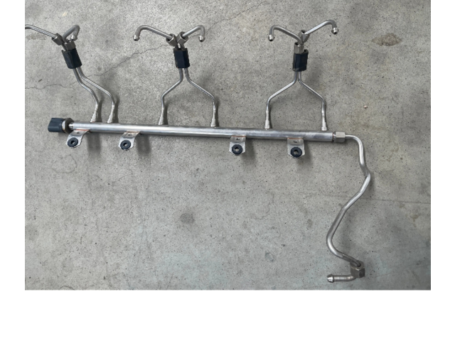 Vstřikovací lišta 16404510 BMW X5 F15 N55