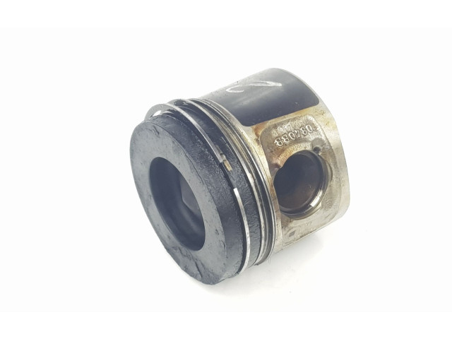 Píst 7810825, 11257810825 BMW X1 E84 N47D20C