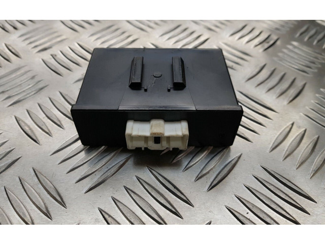 Зеркало электрическое Mazda 6 2002 - 2008 года