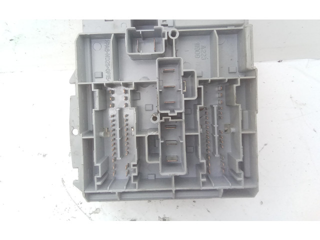 Блок предохранителей 51843272, 199B1000 Fiat Idea