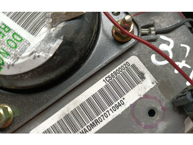 Подушка безопасности водителя SV25-04-10, 1C56900020   Hyundai Getz